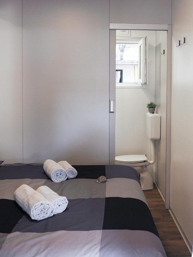 Lux Camp - Mobile Homes In Bi Village Fažana Eksteriør bilde